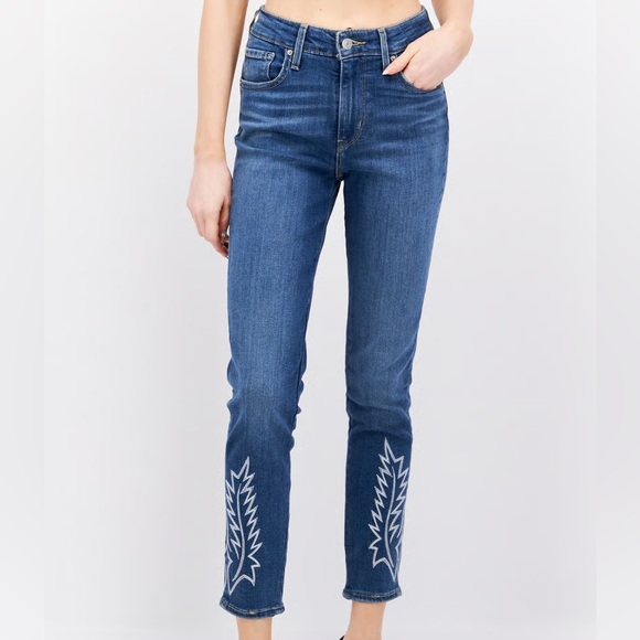 Levi's Denim - Levi’s 721 High Rise Skinny Jeans 26 Western Stitch Ankle Detail